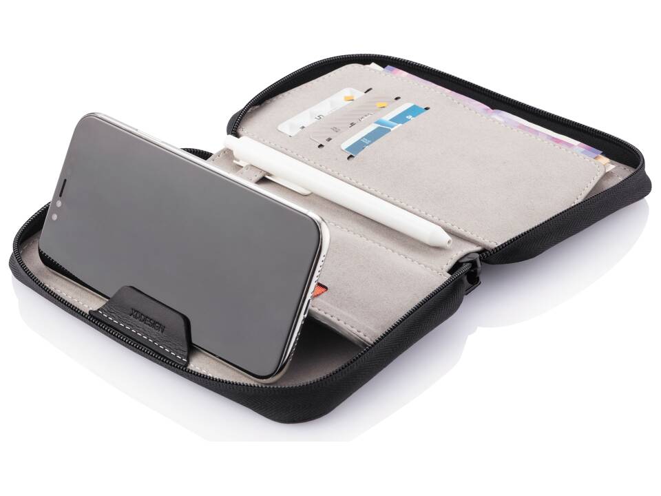 Etui passeport XD Design 4