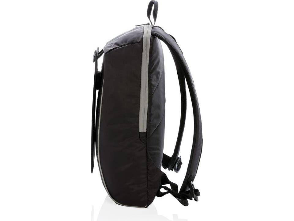 Sac à dos randonnée avec panneau solaire 5