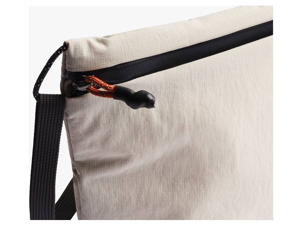 Bellroy Sacoche Lite 28