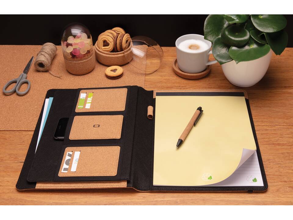 Conférencier A4 en liège avec stylo Deluxe 19