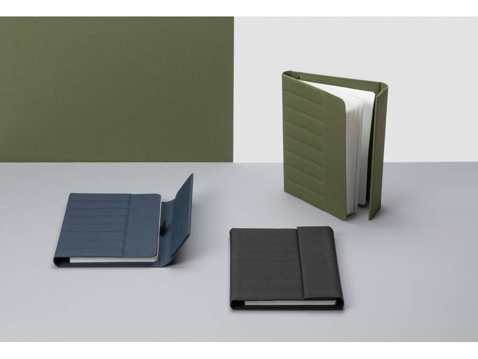 Carnet de notes A5 avec fermeture magnétique Impact Aware™ 10