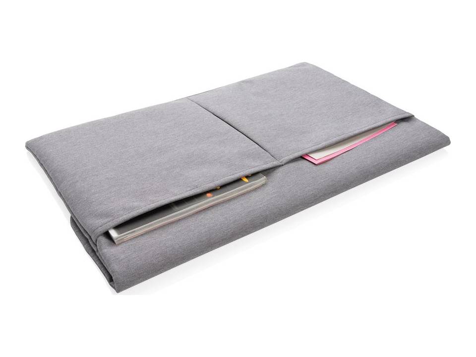 Pochette ordinateur 15.6" à fermeture magnétique 14