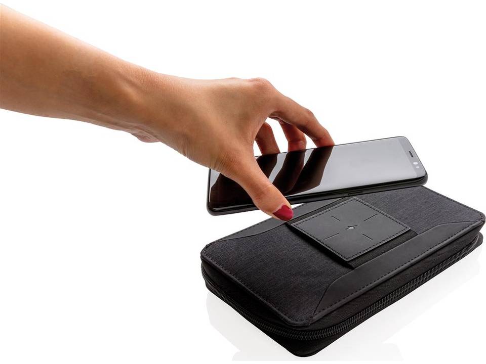 Portefeuille avec chargeur à induction Swiss Peak 4