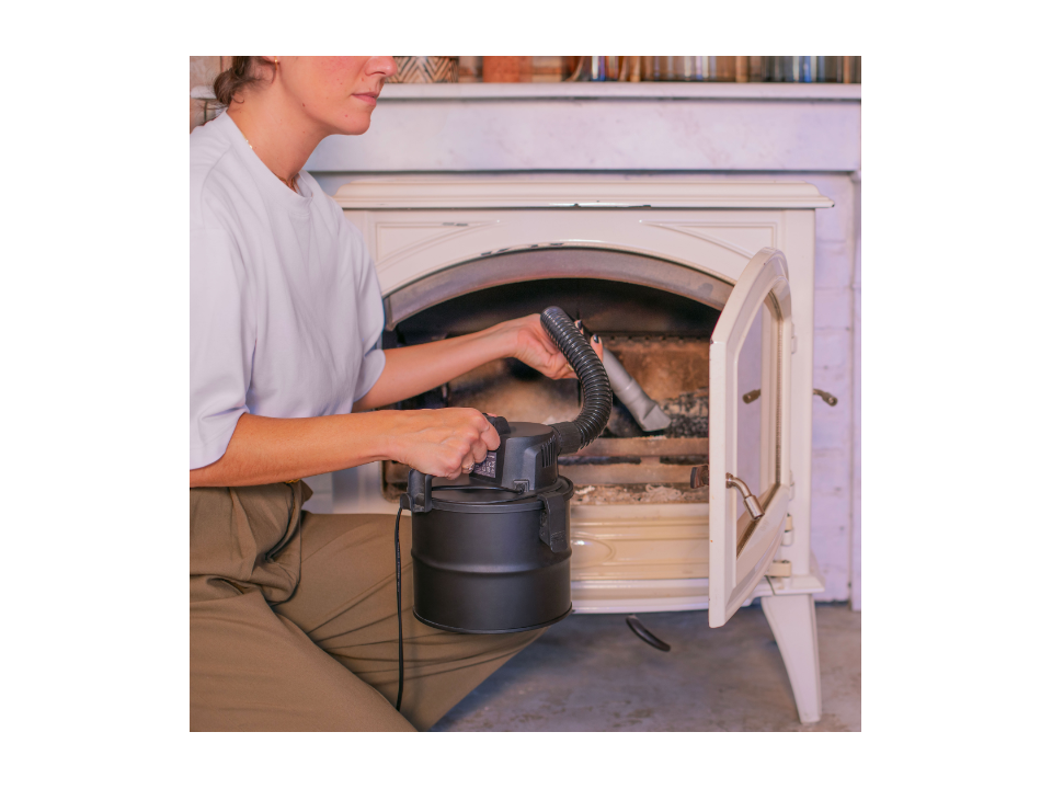 Aspirateur à cendres et poussières 4