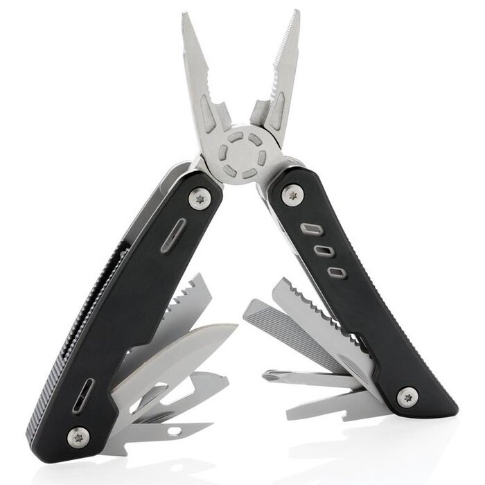 Solid multitool