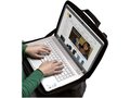 Housse Case Logic pour ordinateur portable 16" avec poignées et bandoulière 5