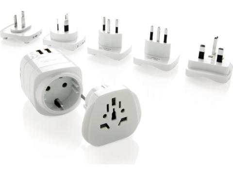 Set d’adaptateurs de voyage Terre avec ports USB