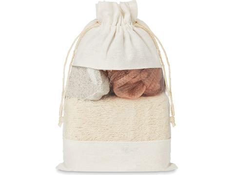 Ensemble de bain dans un sac en jute