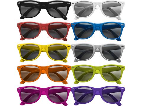 Lunettes de soleil en plastique