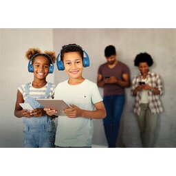 Motorola JR 300 kids wireless safety hoofdtelefoon-sfeerbeeld2