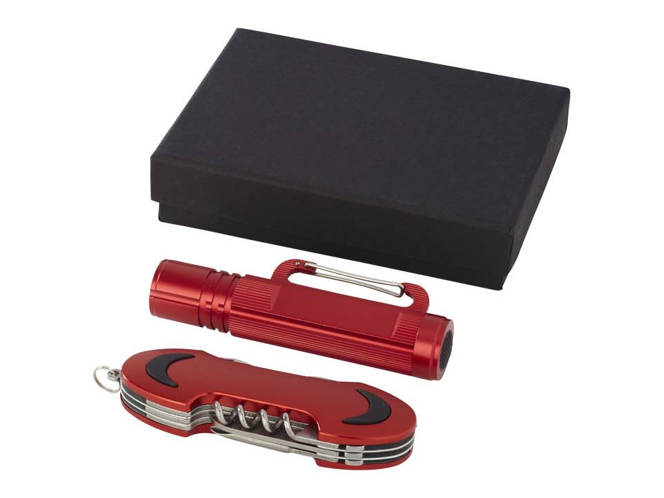 Zakmes en zaklamp set 11
