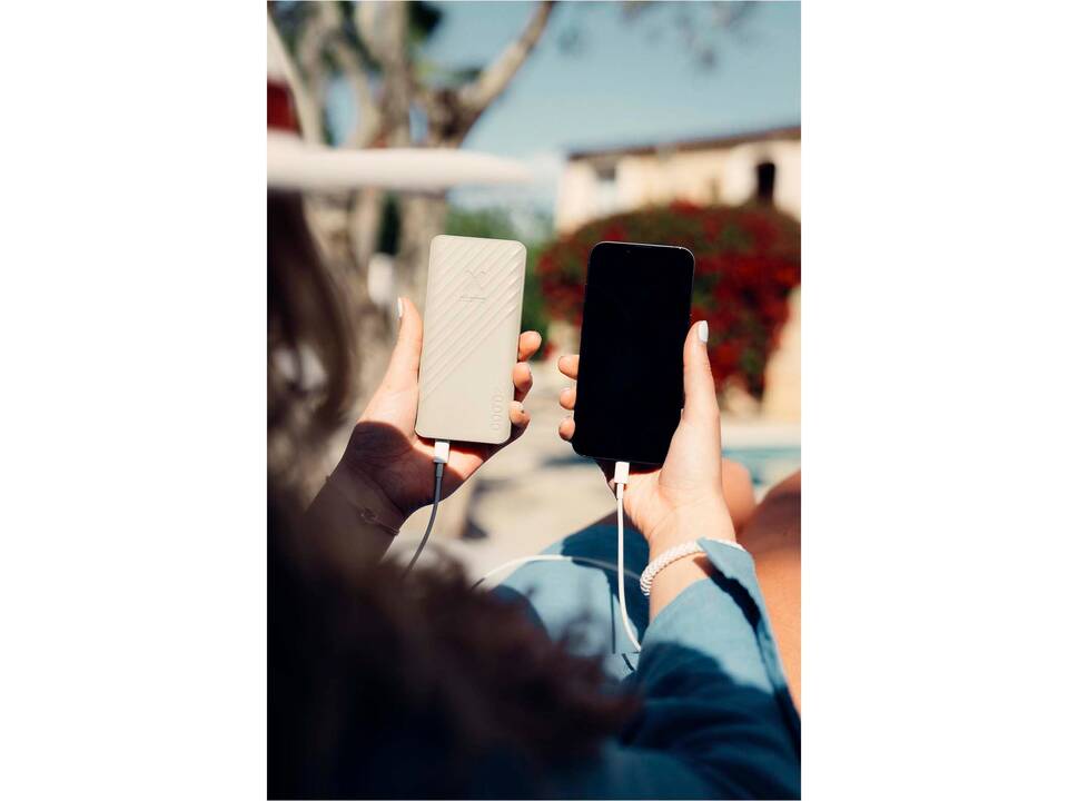 Xtorm XG220 Go2 snellaadbare powerbank van 15 W 20.000 mAh 10