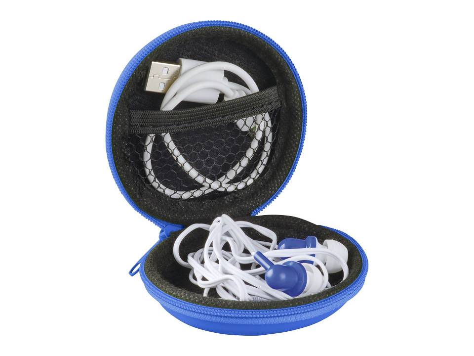 Reisétui voor tech-accessoires 12