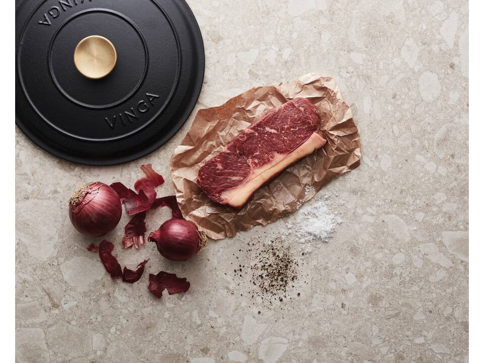 VINGA Monte geëmailleerde gietijzeren pan 5,5L 5