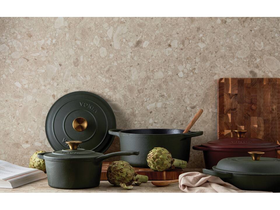 VINGA Monte geëmailleerde gietijzeren pan 3,5L 13