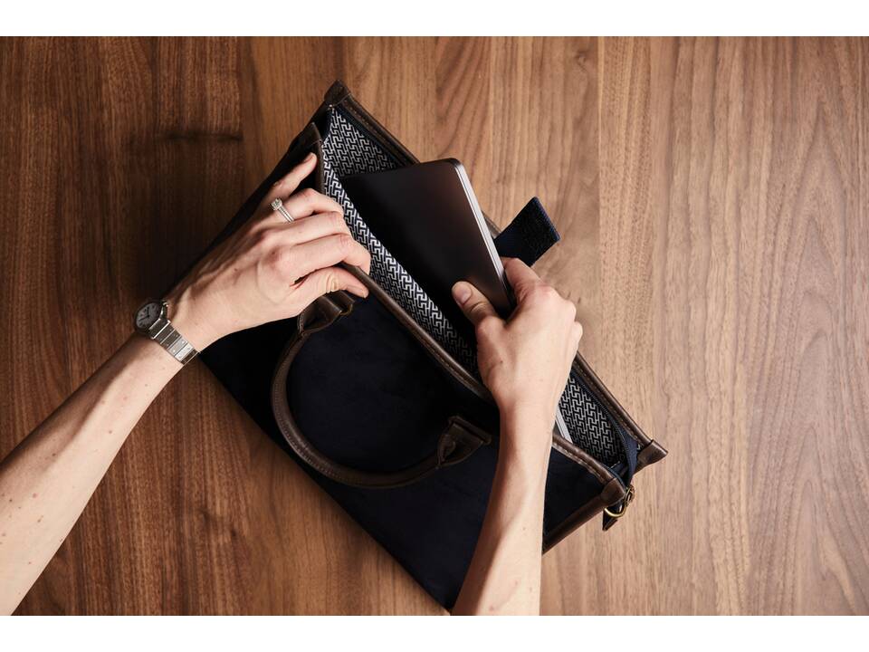 VINGA Hunton laptoptas 17