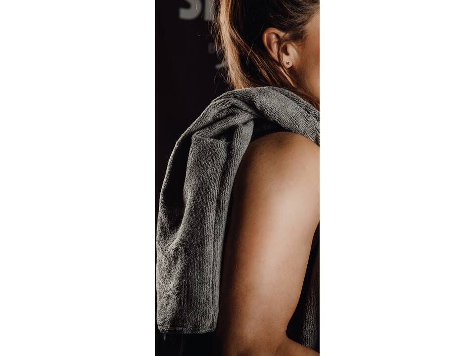 VINGA RPET Active Dry handdoek 40 x 80 cm 18