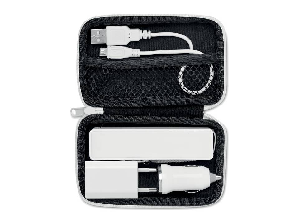 Adapter en powerbank reisset