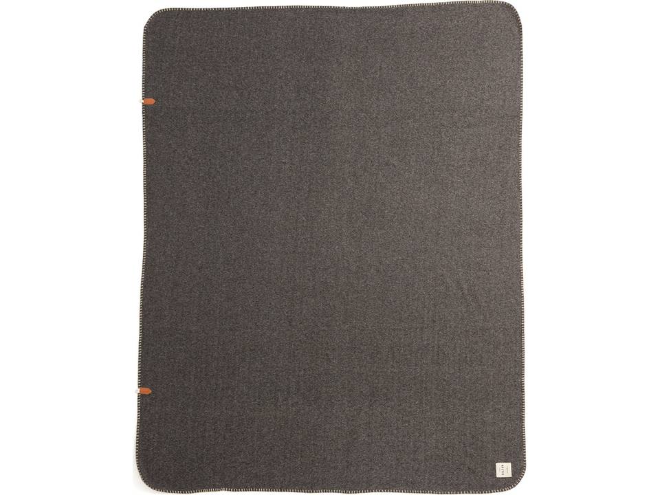 Vinga gerecycleerd deken & warme poncho 12