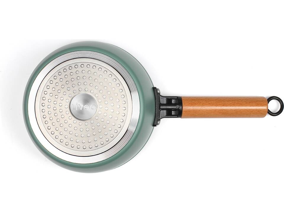 Steelpan met houten handvatten 3