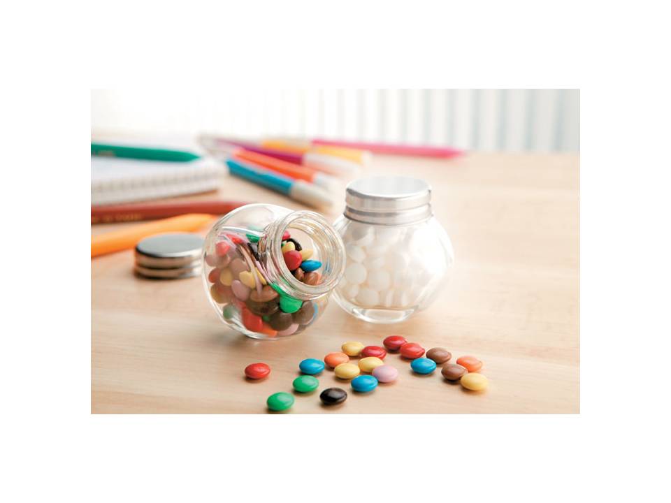 Chocolade in glazen potje 4