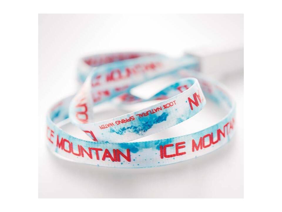 Custom-Made Sublimatie lanyard met 3-in-1 oplaadkabel – volledig eigen design 9