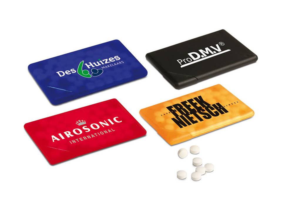 Creditkaart gevuld met muntjes 1