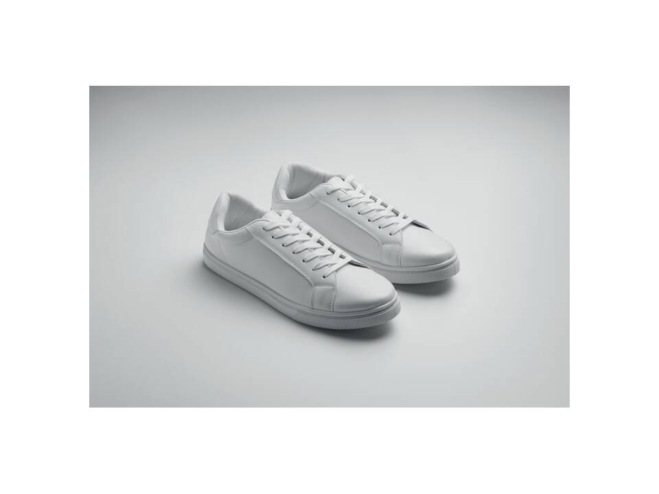 Sneakers in PU maat 44 4