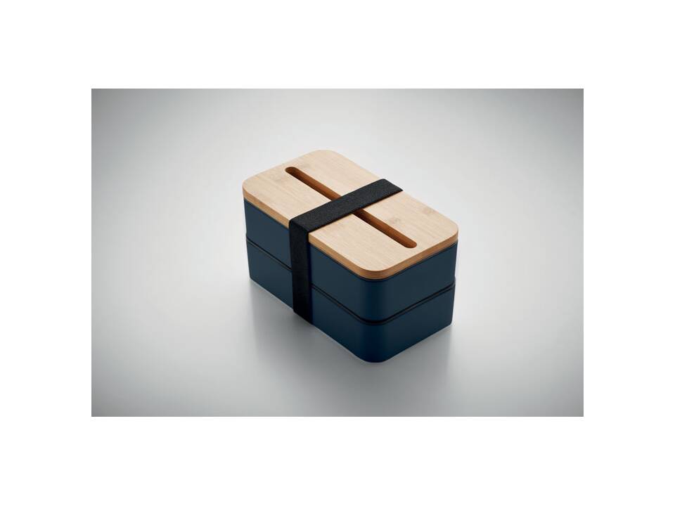 Gerecycled lunchbox met bestek 8