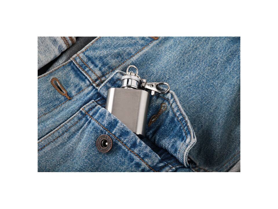 Sleutelhanger heupfles - 28 ml 3