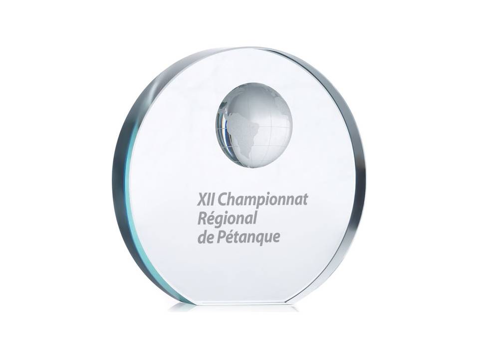 Glazen trofee met wereldbol 2