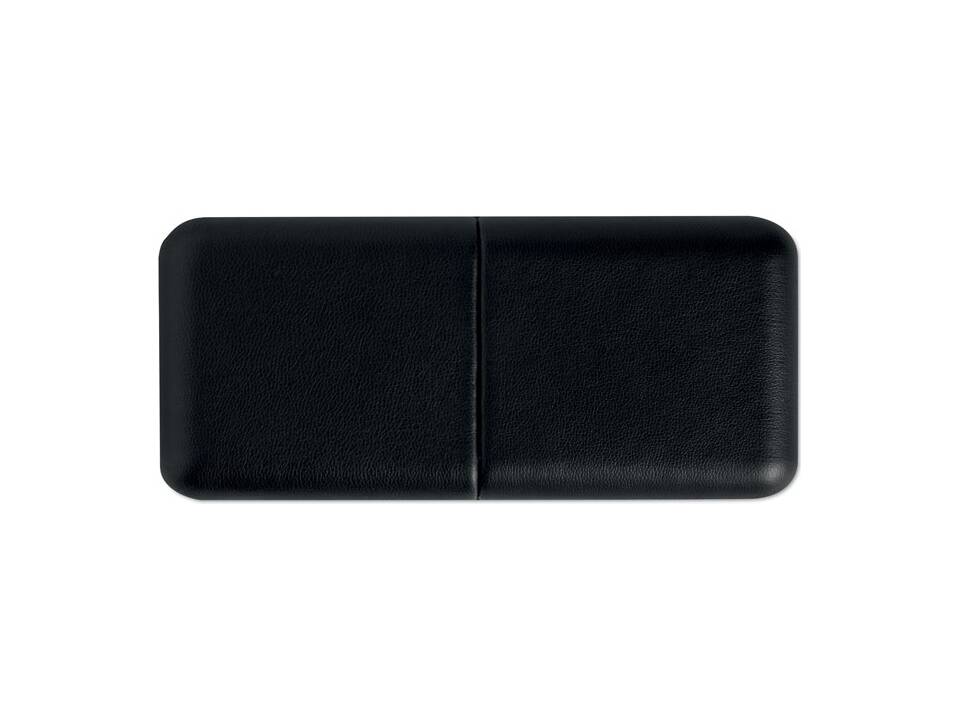 Pennenset in pouch 5