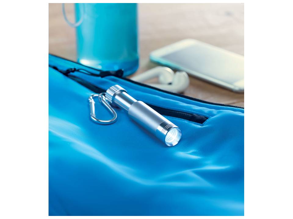 Light up zaklampje met karabijnhaak 7