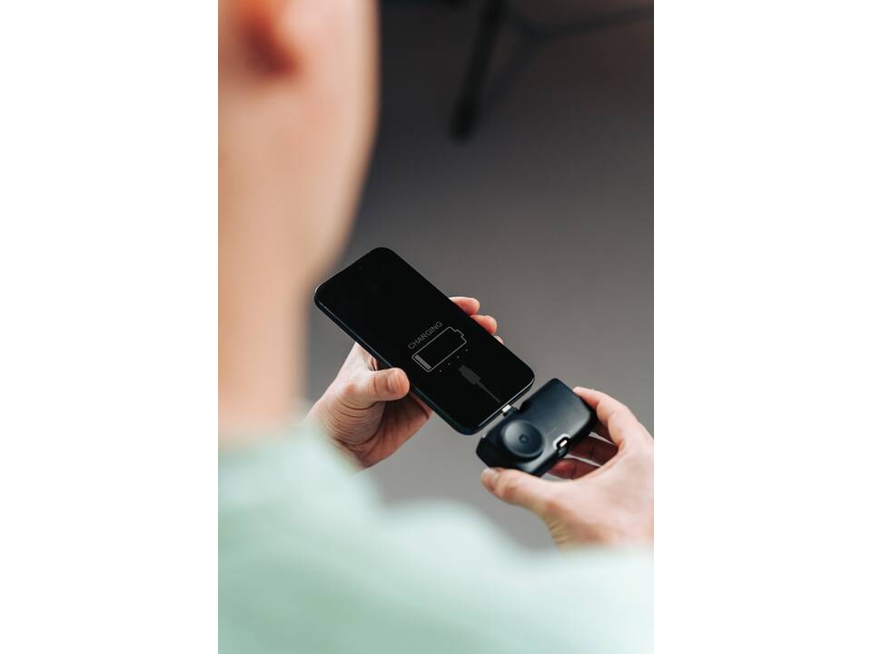 Urban Vitamin San Diego RCS rplastic 20W PD powerbank 21