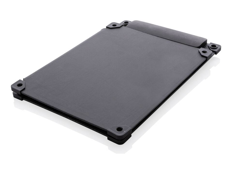 Solarpulse gerecycled plasticf draagbaar solar panel 10W 6