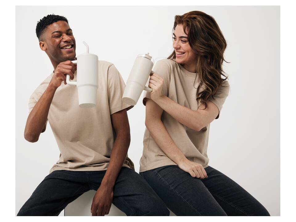 Tana RCS gerecyclede plastic tumbler met handvat 900 ml 52