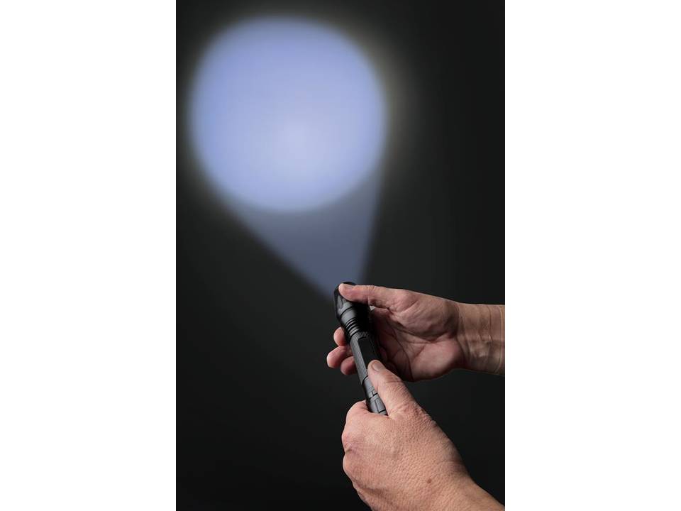 Superkrachtige 10W CREE LED zaklamp 18