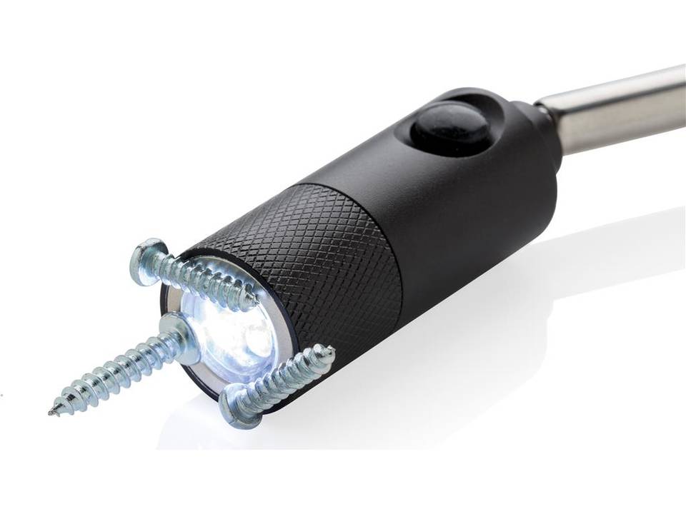 Uitschuifbare zaklamp met magneet 8