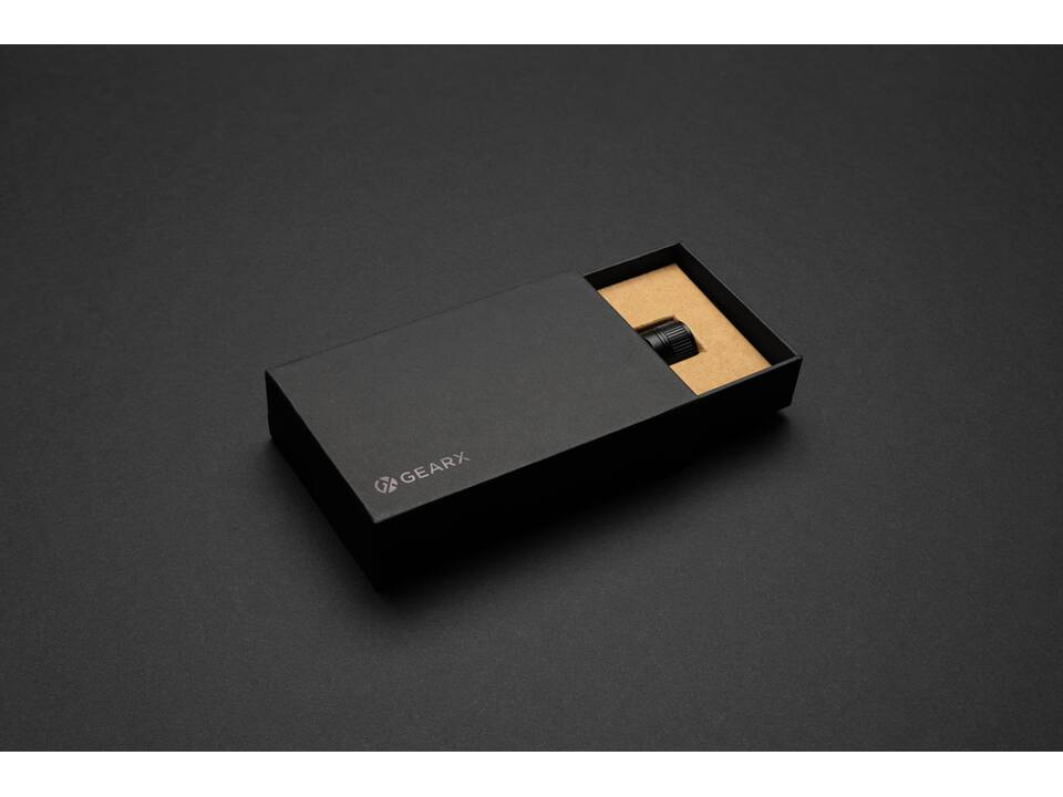 Gear X oplaadbare ultra felle zaklamp 6