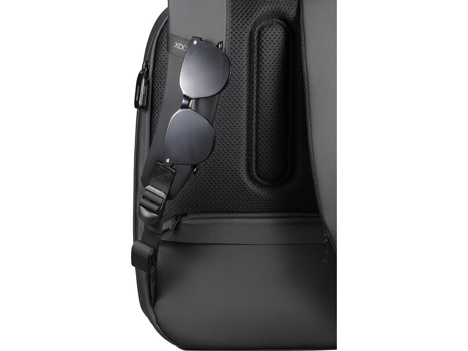 Bobby Edge, anti-diefstal rugzak 13