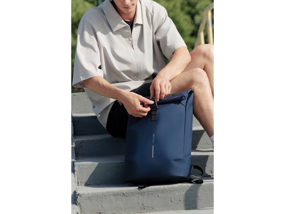 Urban water-resistant flap-top rugzak 56