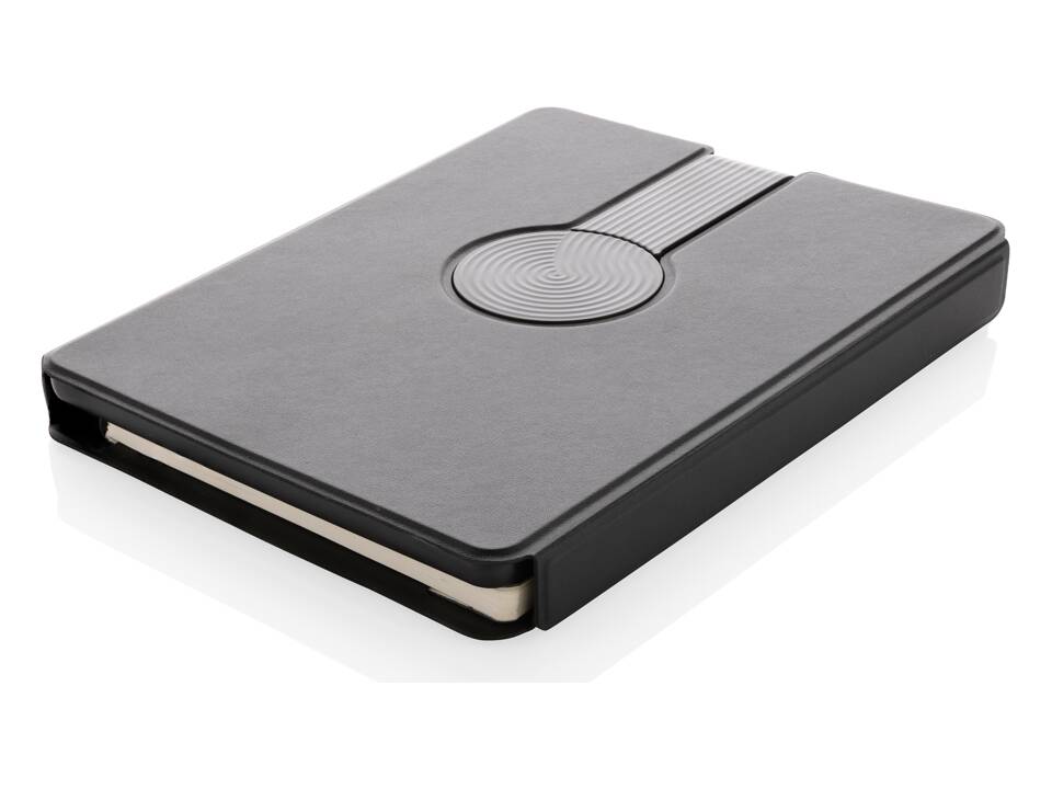 Swiss Peak RCS rPU notitieboek met 2-in-1 draadloze oplader 2