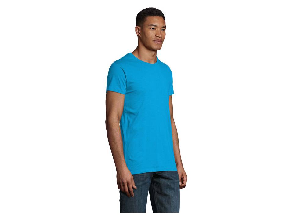Heren T-shirt +10 kleuren vanaf 10 stuks 136