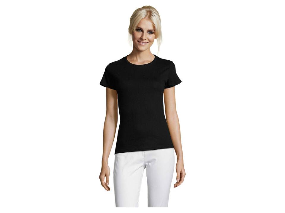 Dames T-shirt +20 kleuren vanaf 10 stuks 175