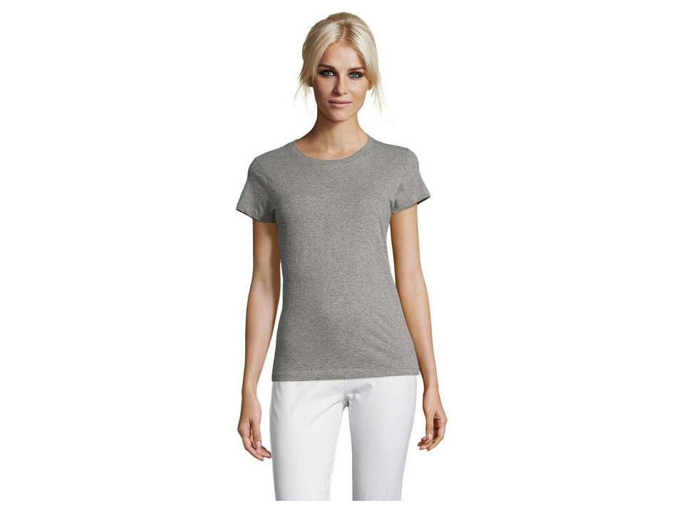 Dames T-shirt +20 kleuren vanaf 10 stuks 137