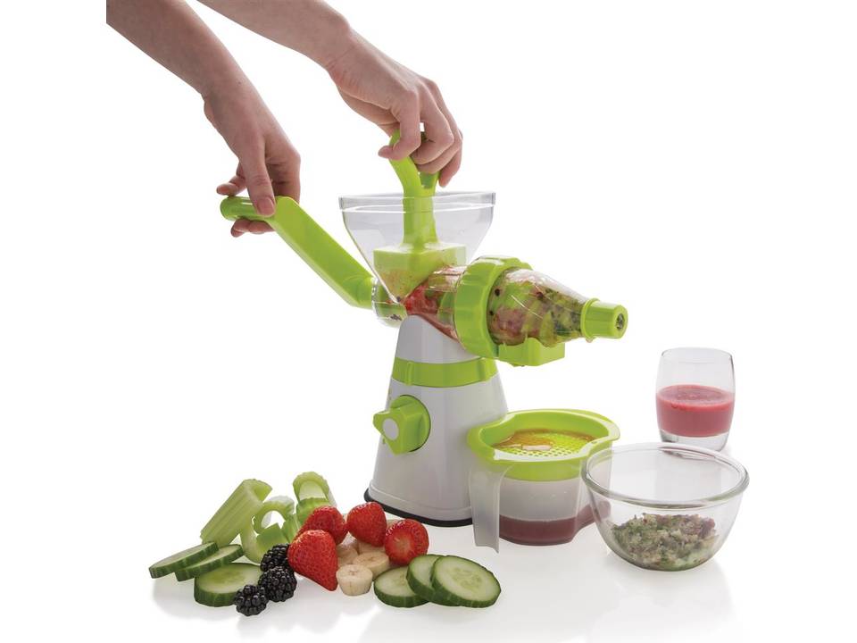 Slow juicer 3