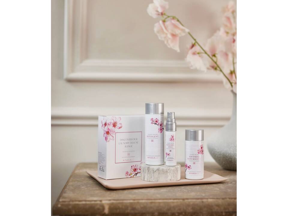 The Ritual of Sakura - Rituals Sakura Laundry set 1