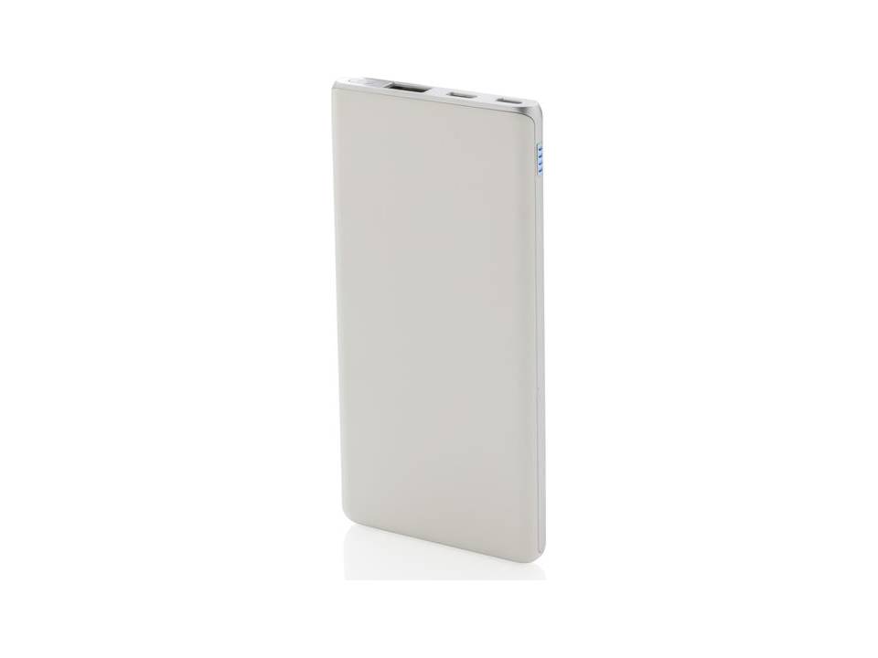 Ultra snelle 5.000 mAh powerbank -staand