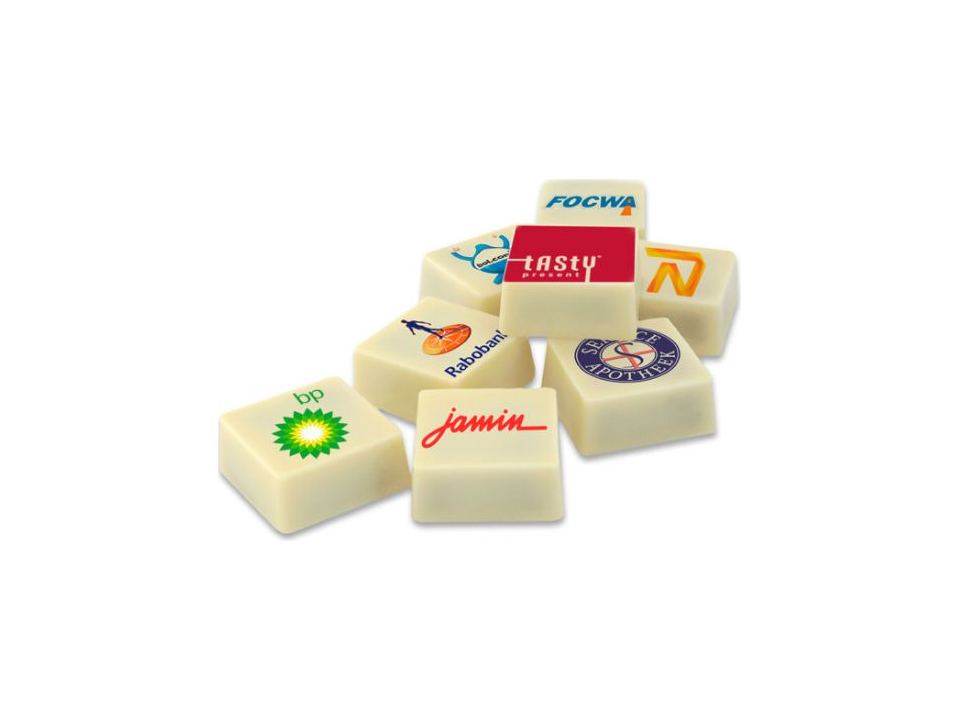 Witte Logo Pralines - pakket van 48 stuks