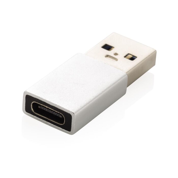 USB A naar USB C adapter-schuin